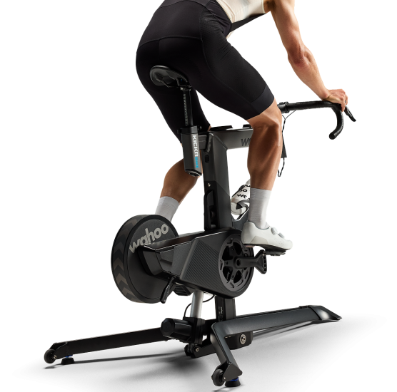 Велотренажер WAHOO KICKR Bike Pro